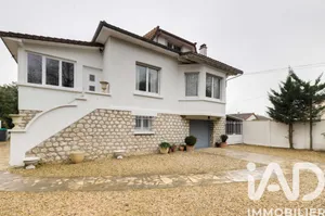 Traditional house in Yerres (91330)