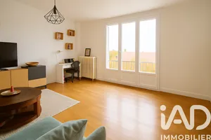 Apartment in Triel-sur-Seine (78510)