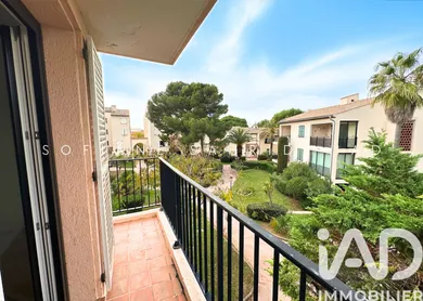 Apartment in Six-Fours-les-Plages (83140)