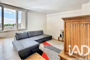 Apartment at Ivry-sur-Seine (94200)