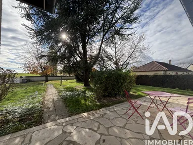 Traditional house in Saint-Germain (10120)