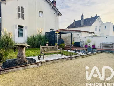 House in MANTES LA VILLE (78711)