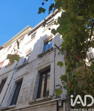 Immeuble à Avignon (84000)