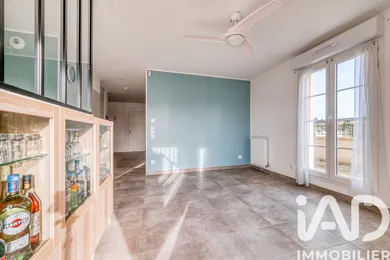 Appartement à Villeneuve-Saint-Denis (77174)