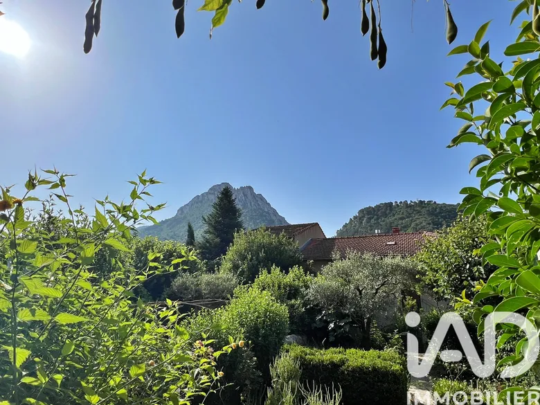 Maison 7 pièces 149 m² · à Buis-les-Baronnies · 149 m² · 320 000 €