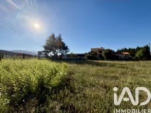 Terrain à bâtir à Ille-sur-Têt (66130)