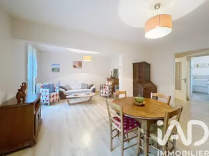 Townhouse in Bédarrides (84370)