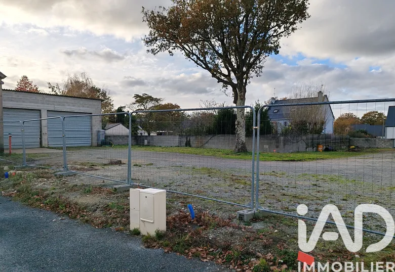Terrain à Vigneux-de-Bretagne (44360) · 135 000 €