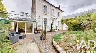 Maison à Mantes-la-Ville (78711)