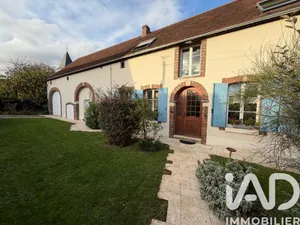 Longere at Montholon (89110)