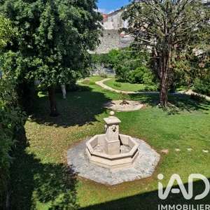 Apartment in La Rochelle (17000)