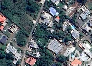 Terrain à bâtir à Saint-Pierre (97432)