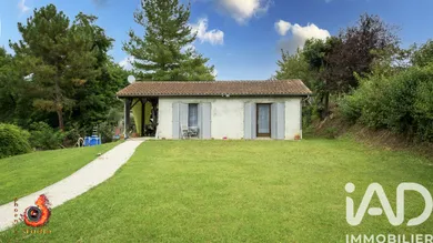 Immeuble à Cazaubon (32150)