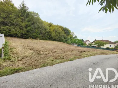 Terrain à Pouligney-Lusans (25640)