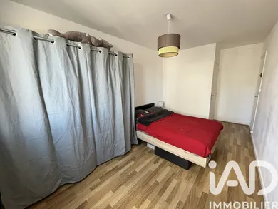 Apartment in Troyes (10000)