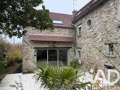 House in Crécy-la-Chapelle (77580)