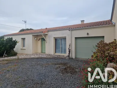 House in Thouars (79100)