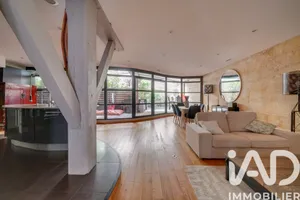 Apartment in Bordeaux (33000)