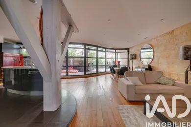 Apartment in Bordeaux (33000)