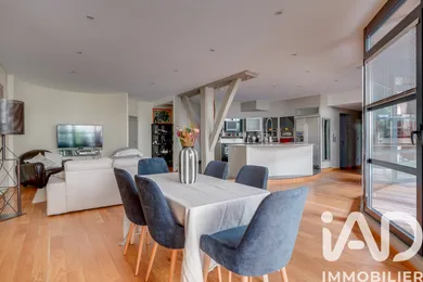 Apartment in Bordeaux (33000)