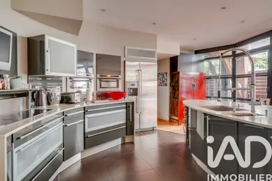 Apartment in Bordeaux (33000)