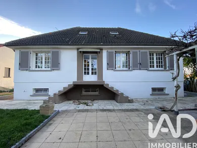 Traditional house in Montluçon (03100)