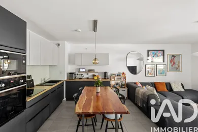 Apartment in Aix-en-Provence (13090)