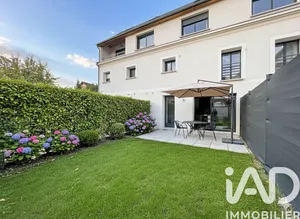 Duplex at Carrières-sous-Poissy (78955)