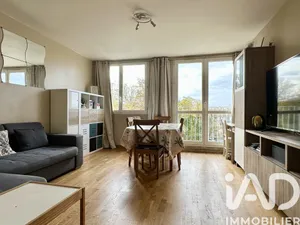 Appartement à Éragny (95610)