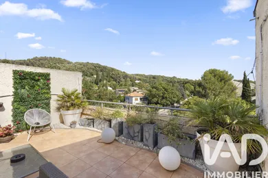 Duplex à Aix-en-Provence (13100)