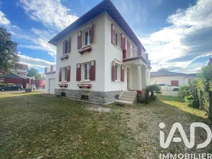 Apartment in Cambo-les-Bains (64250)