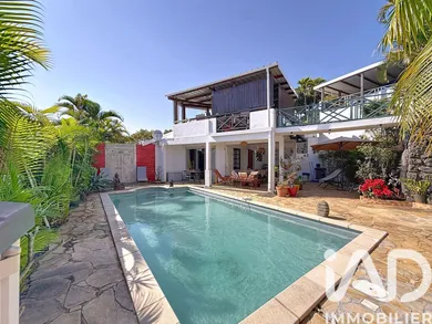 House at Saint-Denis (97400)