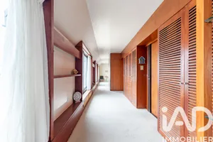 Apartment in Paris (75014)