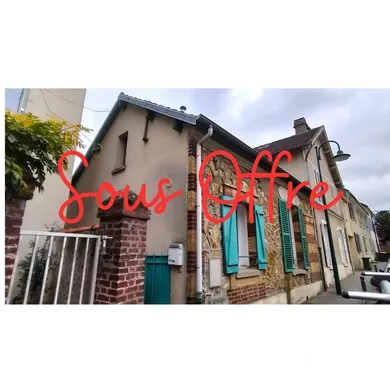 Maison de village à Saint-Martin-du-Tertre (95270)