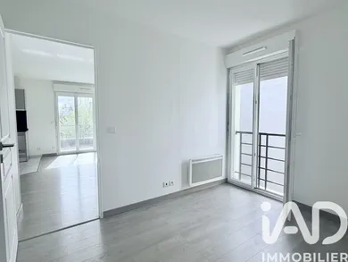 Apartment in Neuilly-Plaisance (93360)