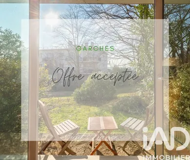 Apartment at Garches (92380)