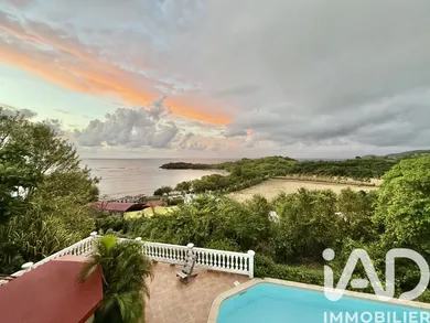 Maison à La Trinité (97220)