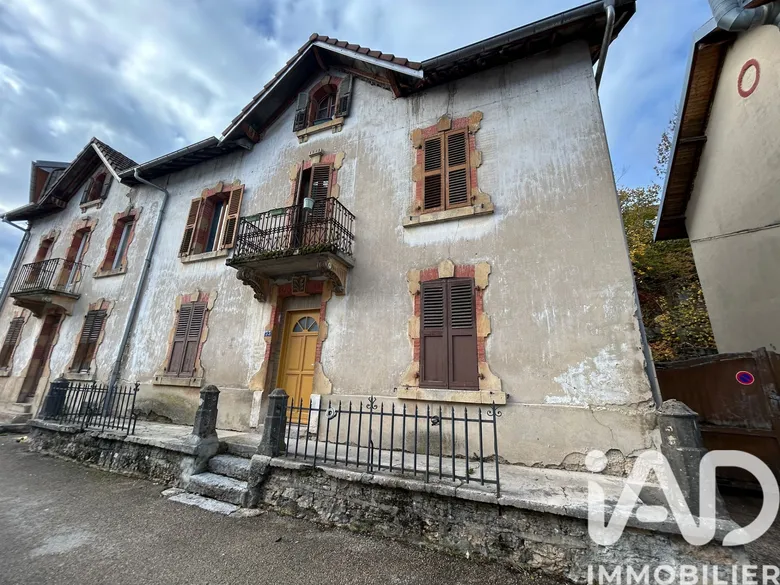 Immeuble 160 m² · à Pontarlier · 160 m² · 298 000 €
