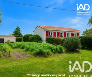 House at Château-Thébaud (44690)