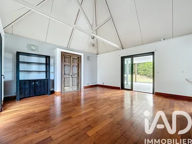 House at La Bretagne (97490)