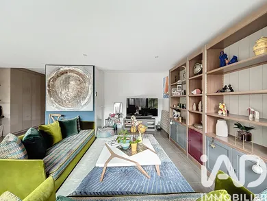 Architectural house in La Rochelle (17000)