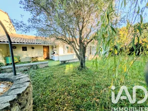House in Entraigues-sur-la-Sorgue (84320)