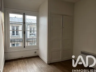 Apartment in Versailles (78000)