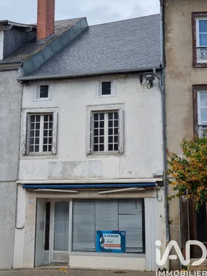 Immeuble à Lubersac (19210)