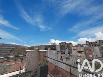 Apartment in Évry (91000)