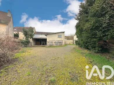 Building in Plailly (60128)