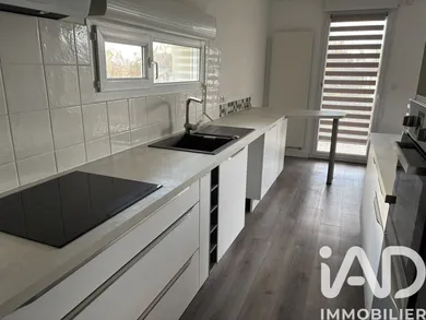 Apartment in Saint-Vallier (71230)