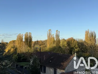 Apartment in Presles (95590)