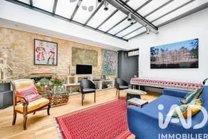 Apartment in Paris (75003)