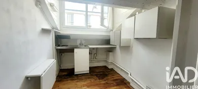 Apartment in Paris (75018)